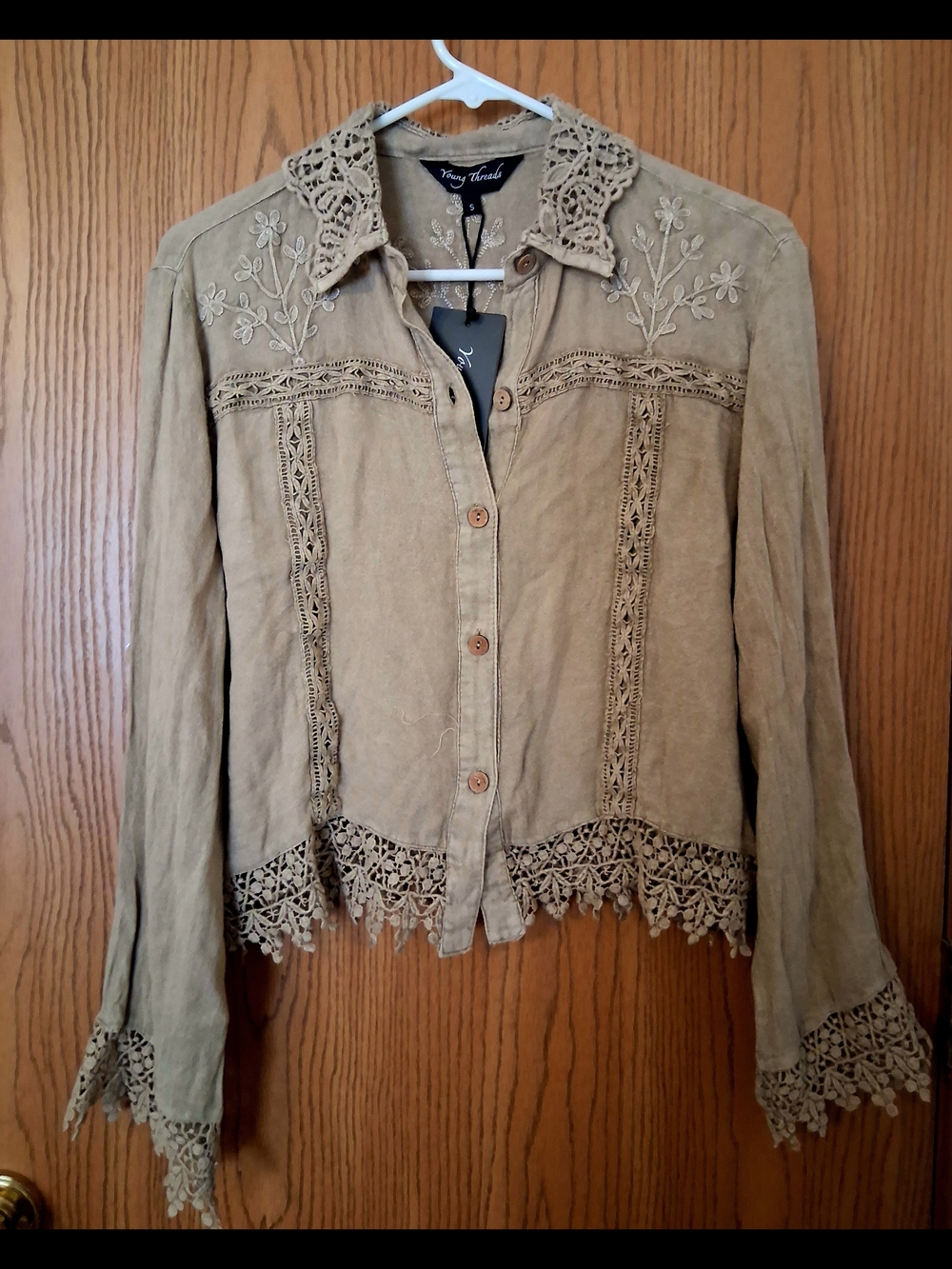 Young Threads  Lace-Trim Olive Button Down Embroidered Shirt Sz S